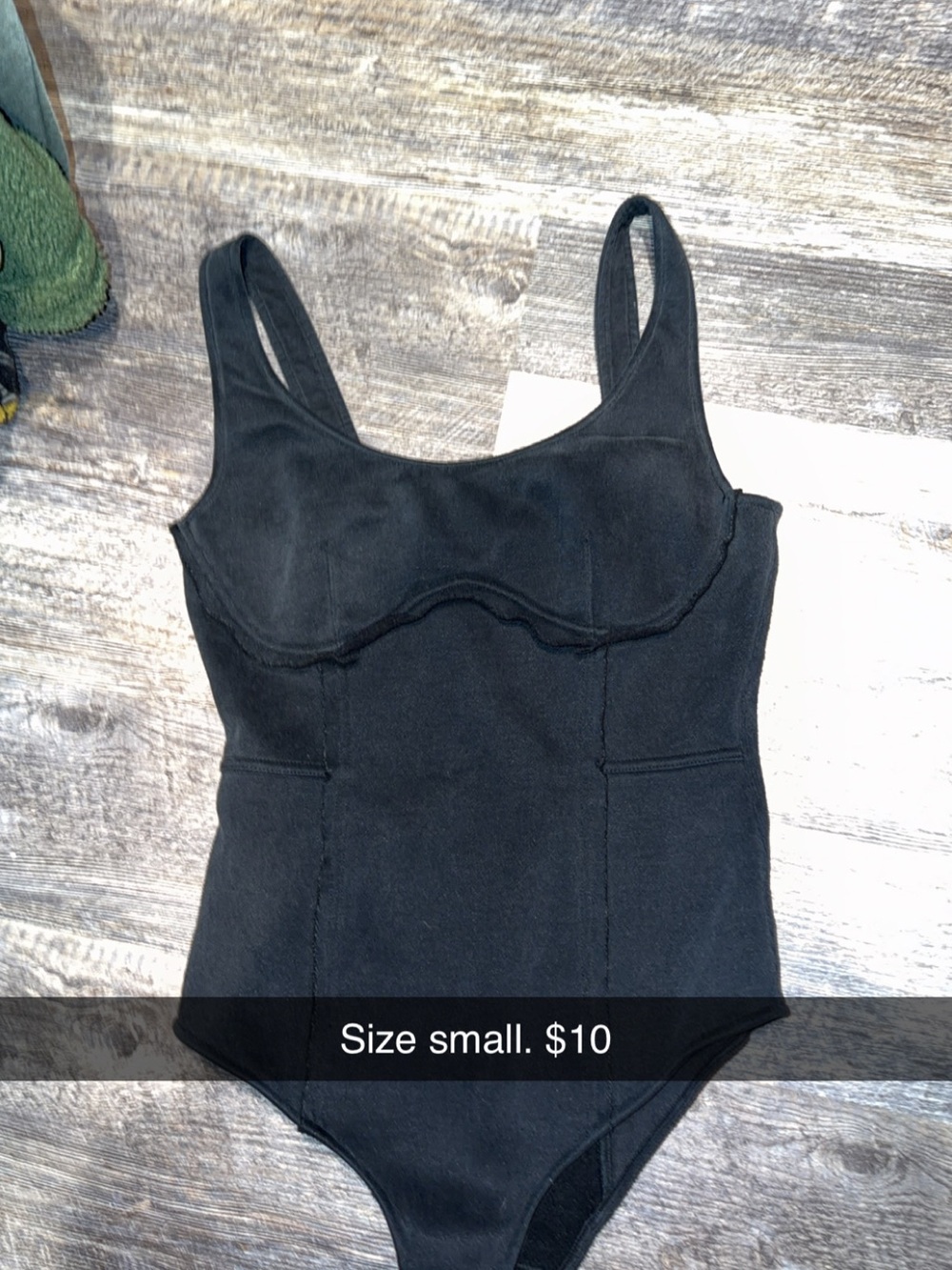 Black Women's Scoop Neck Bodysuit - Small
